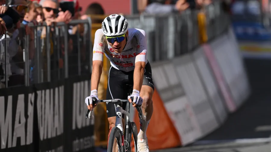 Giro d&apos;Italia, Juan Ayuso sheds light on his condition