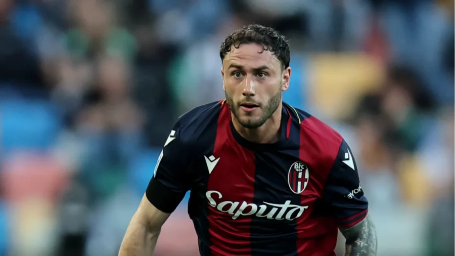 Davide Calabria, future away from Serie A