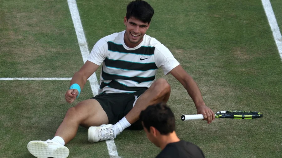 Queen&apos;s: Jaume Munar scares Carlos Alcaraz, but it’s not enough