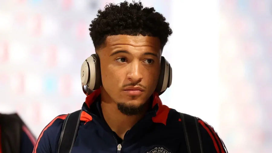 Juventus pressing on Sancho, in the&apos;operation also Vlahovic