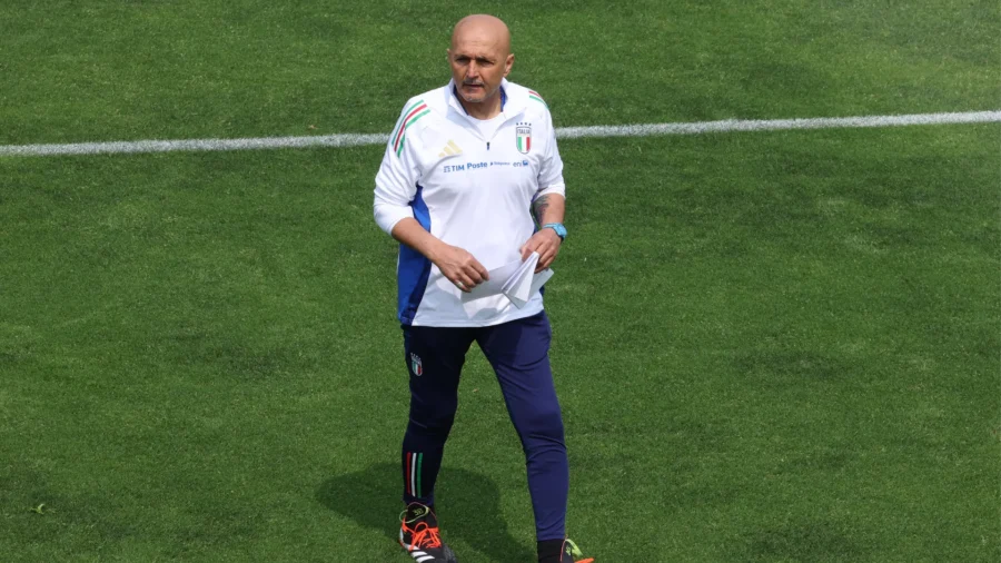 Francesco Acerbi: Luciano Spalletti returns to&apos;attack