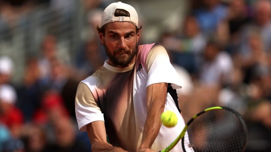 Giulio Zeppieri, the Wimbledon dream continues: Paul Jubb knocked out