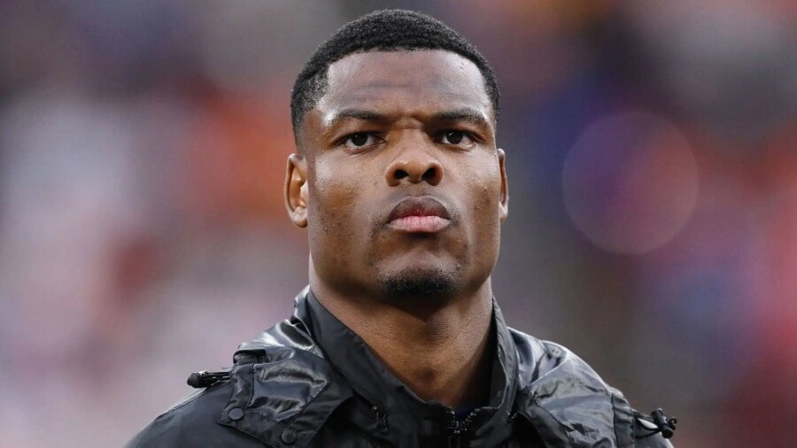 Denzel Dumfries sheds light on substitution with Cremonese.