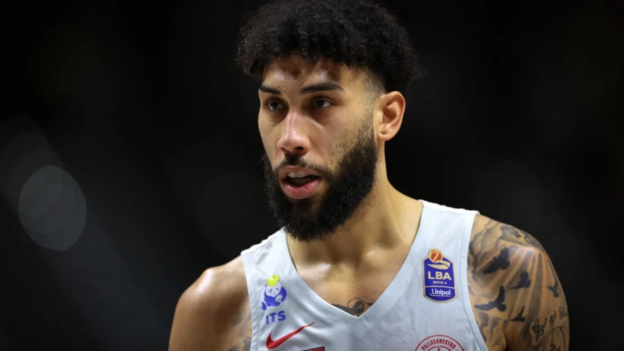 Trieste says goodbye in style to the five elements that left in the summer