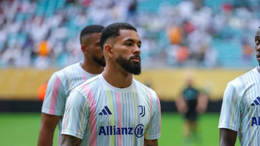 Juventus, Douglas Luiz fights back: fine on the way.