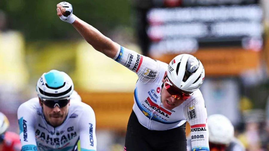 Philipsen breaks collarbone, then Merlier mocks Milan