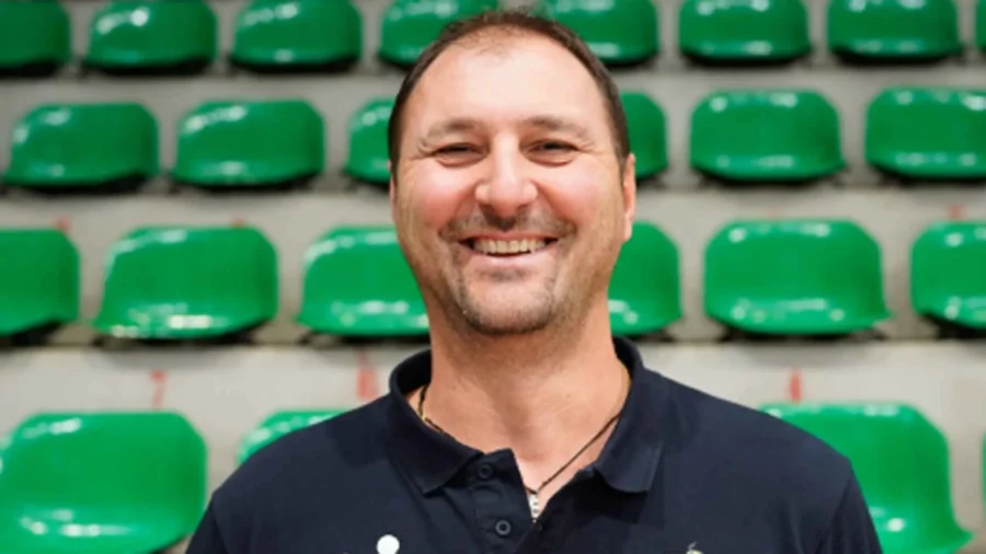 Only confirmations for the yellow-blue staff.