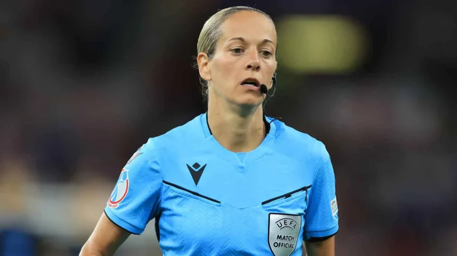 Who is Ivana Martincic, the referee who made so many mistakes in England-Italy