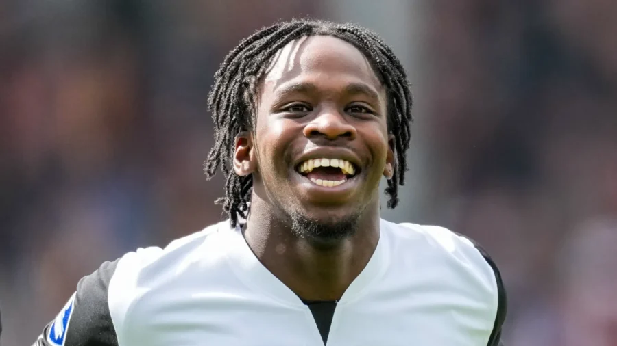 Como, another reinforcement for Cesc Fabregas: official Jayden Addai