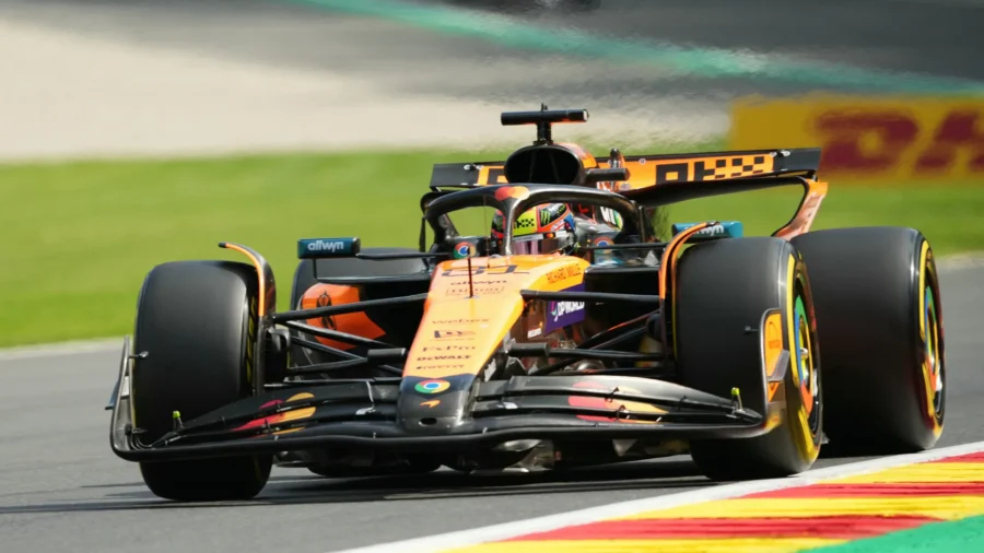 Belgian GP, sprint pole to Oscar Piastri. Ferrari: fourth Charles Leclerc, disaster Lewis Hamilton