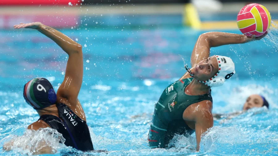Setterosa, no world semifinal: Hungary wins 12-9