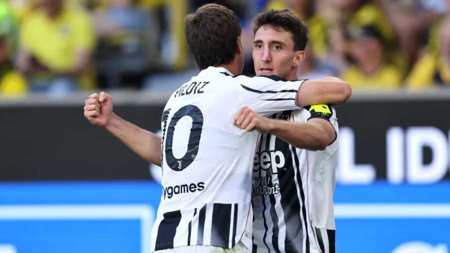 Cambiaso takes down Borussia Dortmund: Juventus expels Signal Iduna Park