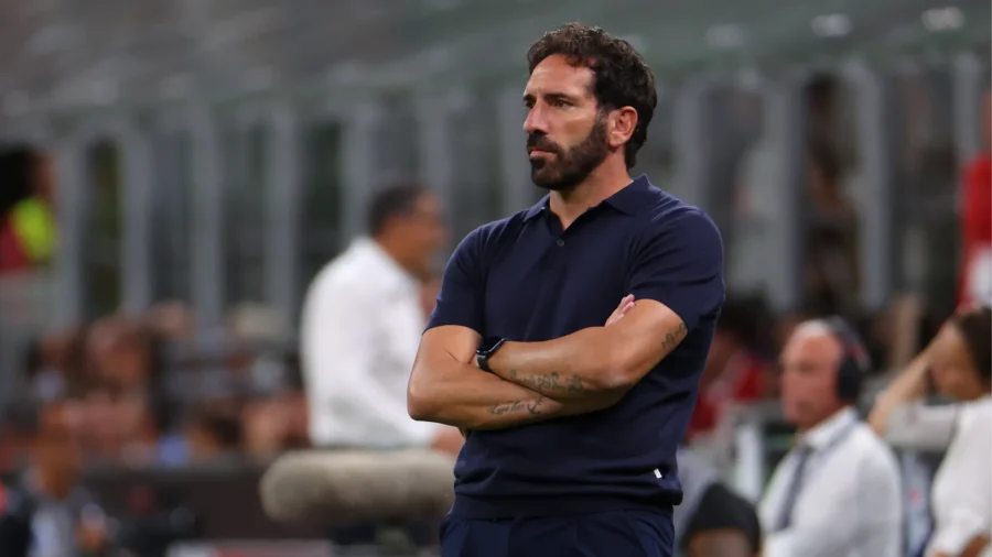 Bari torpedoes Fabio Caserta and recalls Vincenzo Vivarini