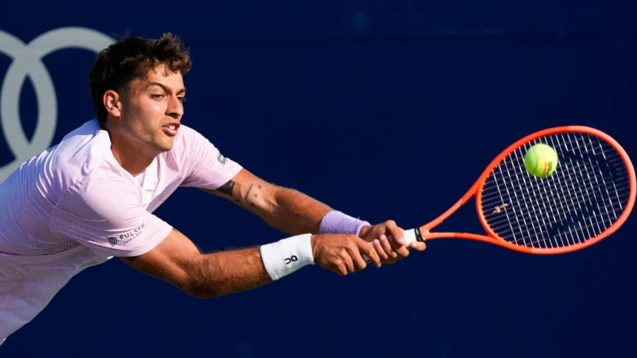 When does Flavio Cobolli play in Cincinnati: background with Atamane