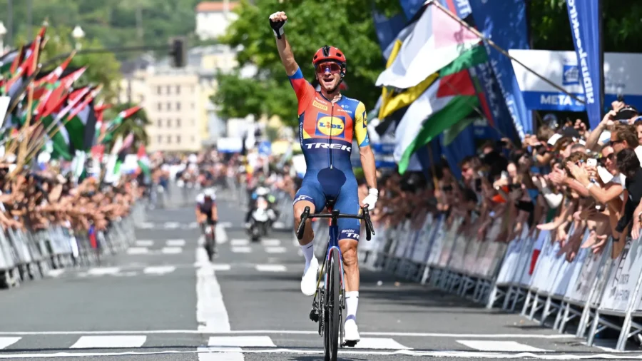 Giulio Ciccone triumphs in the "Clasica" of San Sebastián