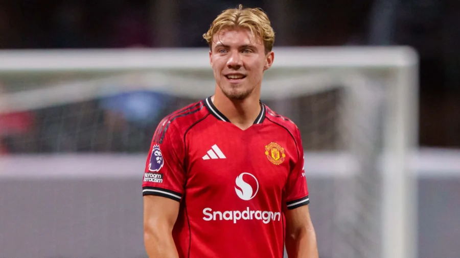 Napoli has its hands on Rasmus Hojlund: there&apos;s the deal. The figures