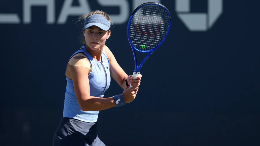 Anna Kalinskaya smiles at US Open after big scare