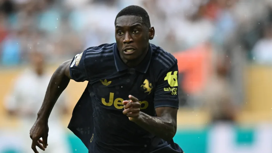 Juventus pressing for Kolo Muani: contacts with PSG but Vlahovic is rebus