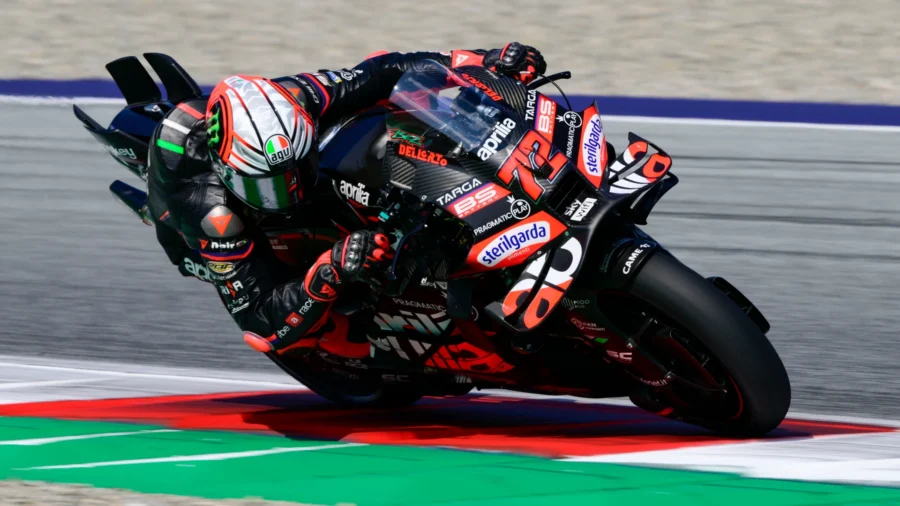 MotoGp Austria: Bezzecchi on pole, Bagnaia third. Marc Marquez off the front row