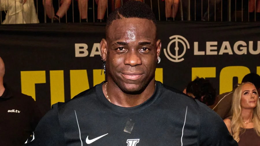 Who is Mario Balotelli, the&apos;former national team striker left without a team