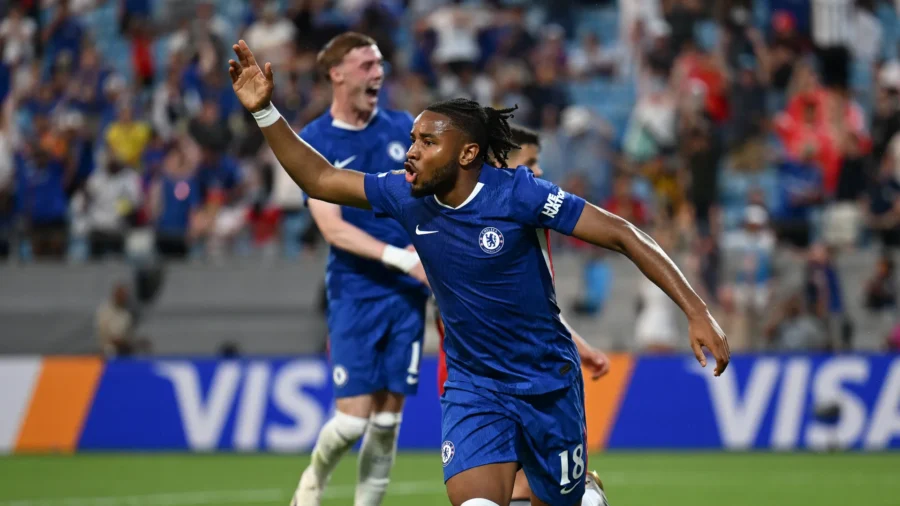 Milan unleashed: Nkunku and another striker on the way, talks for a top player in defense