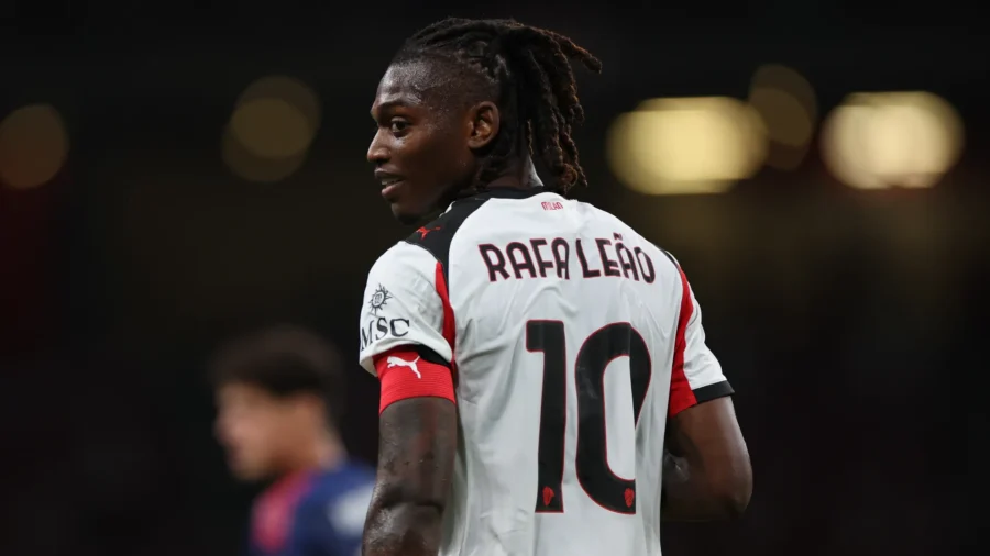 Rafael Leao blesses Victor Boniface and reassures on his condition