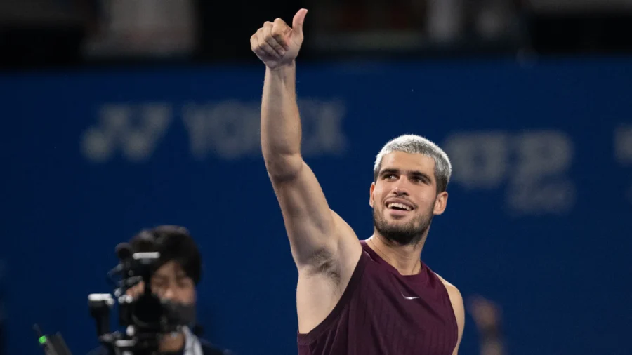 Carlos Alcaraz recovers Casper Ruud and flies to the finals in Tokyo