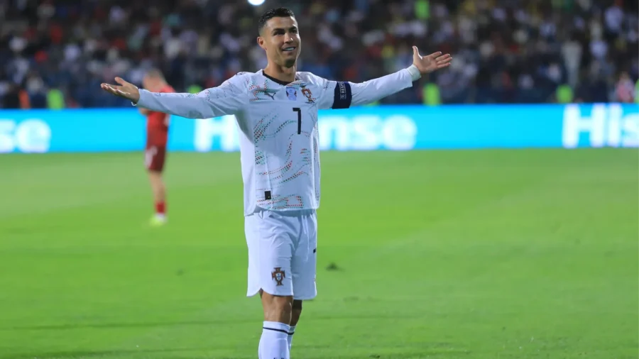 World Cup qualifiers: Cristiano Ronaldo never ends, Dusan Vlahovic launches Serbia