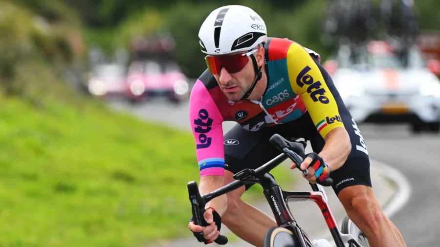 Elia Viviani, author shot in Belgium