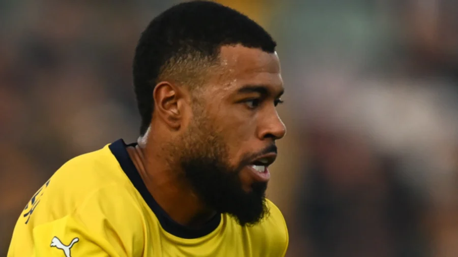 Parma thins out roster: double transfer official