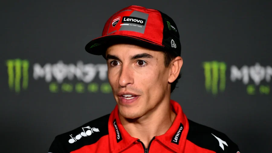 Catalan GP, Marc Marquez still puts his hands up