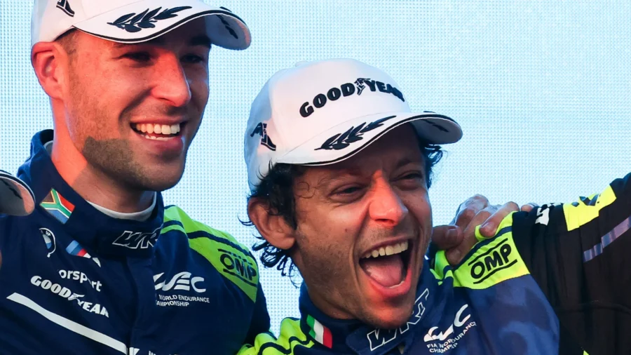 Valentino Rossi returns from the US with an extra trophy: "It’s amazing"