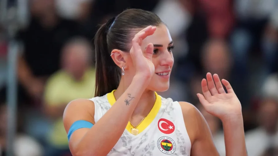 Injury for Alessia Orro: her condition.