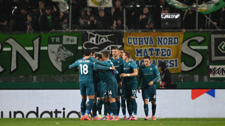 Fiorentina regains smile in conference league: tris at Rapid Vienna