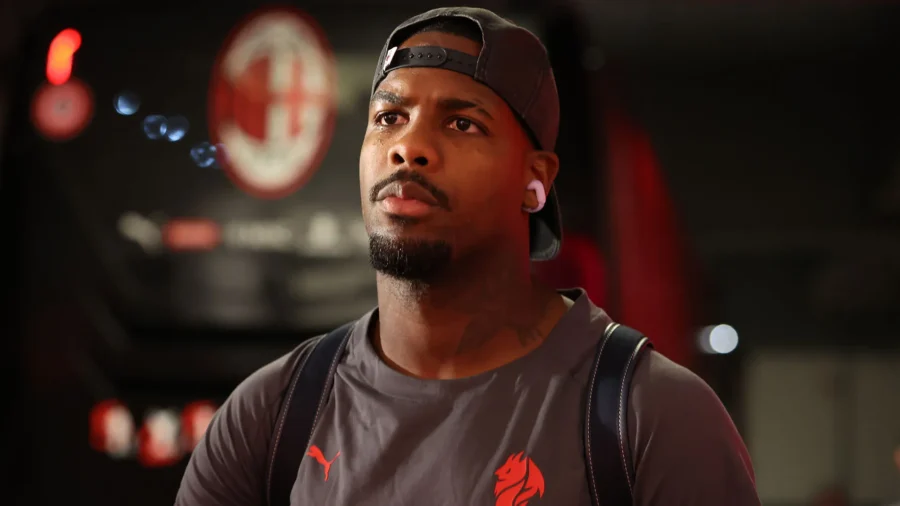 Igli Tare announces pact with Mike Maignan, fans unleashed