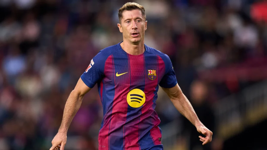 Milan market: there&apos;s news about Robert Lewandowski