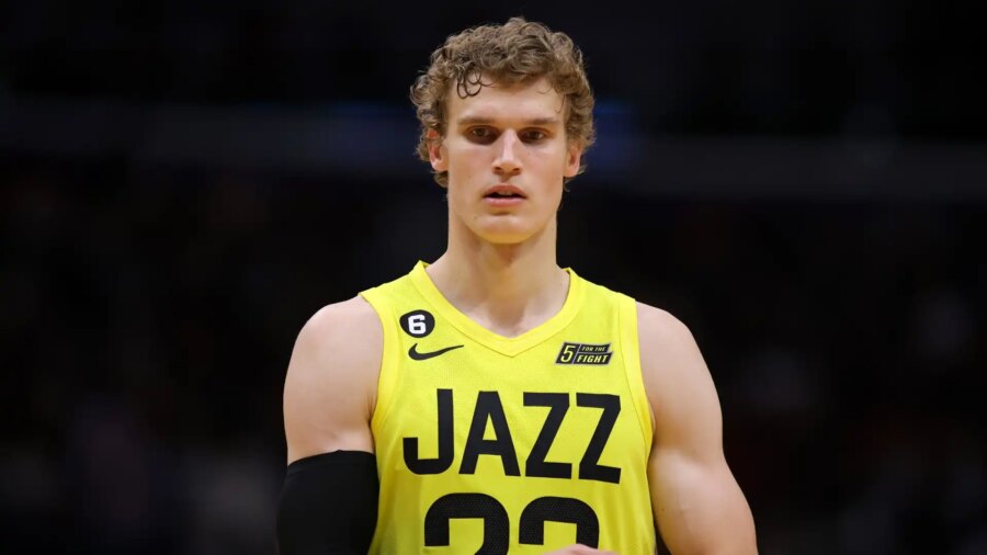 Lauri Markkanen in history, wiped out Karl Malone after 27 years