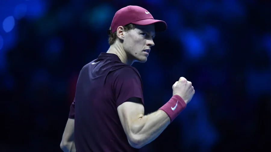 Jannik Sinner warms up the engines with Formula 1 racing cars