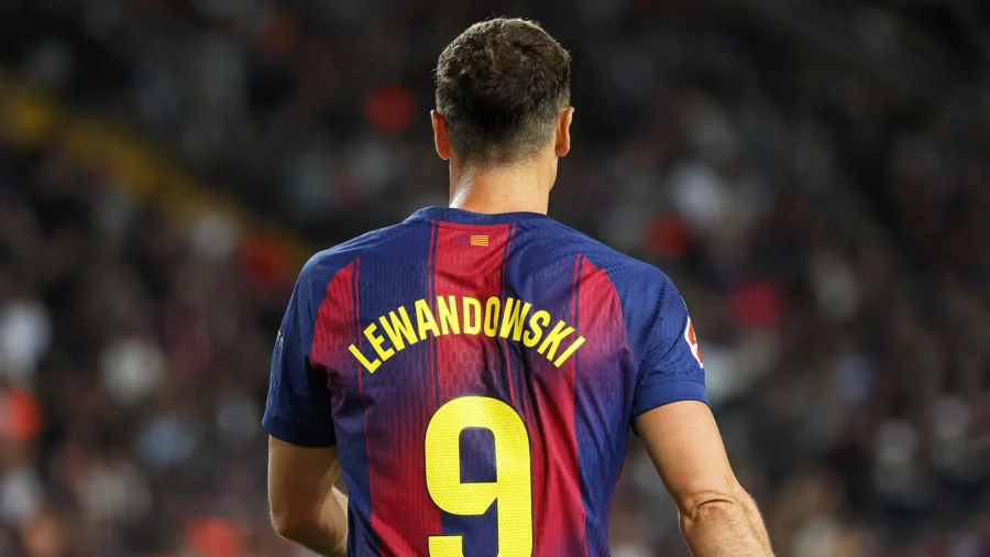 Milan market, the&apos;offer for Robert Lewandowski can change everything