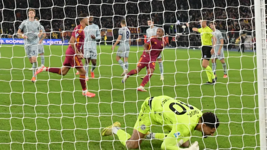 Roma beats Udinese and is alone in the lead