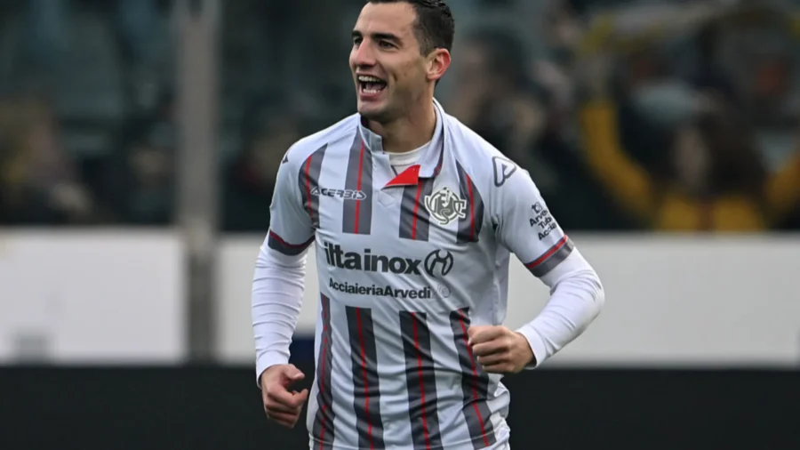 Cremonese higher and higher, also beat Lecce