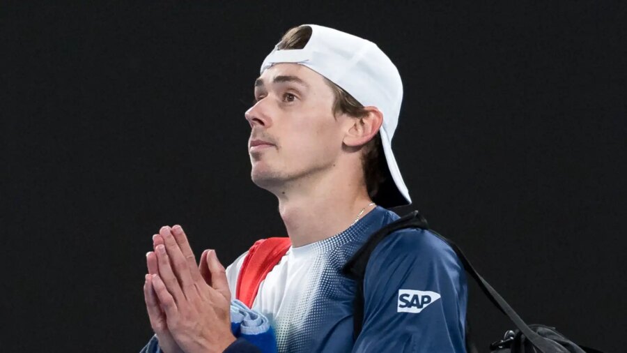 Alex De Minaur extols Jannik Sinner’s strength of reaction