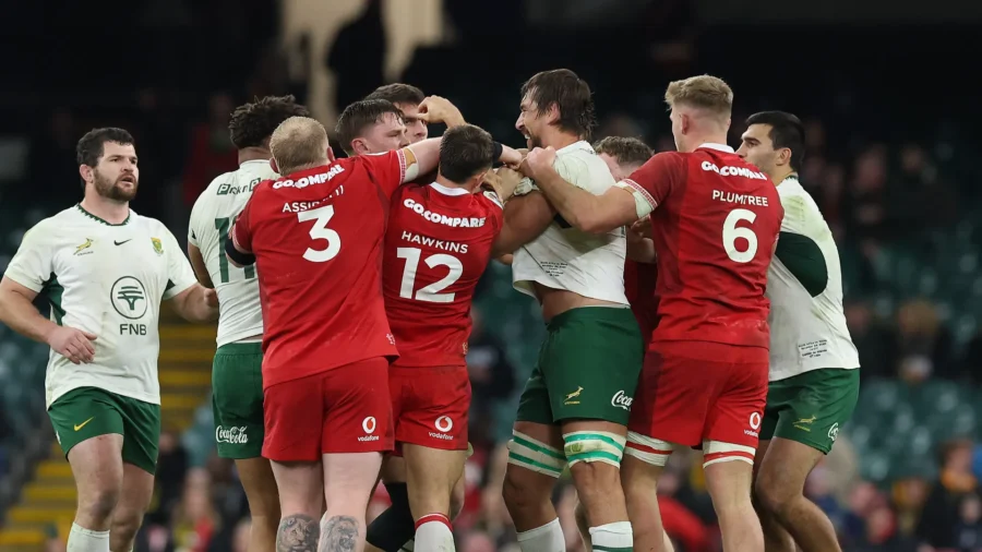 Finger in opponent’s eye, sports justice ruling prompts debate